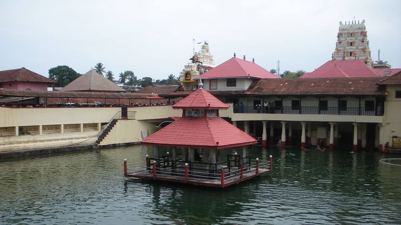 Bangalore to Udupi Taxi Service - Sangameshwara Travels - Taxi Mangalore